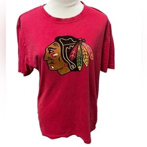 Men’s Medium Red Chicago Blackhawks Short Sleeve Shirt